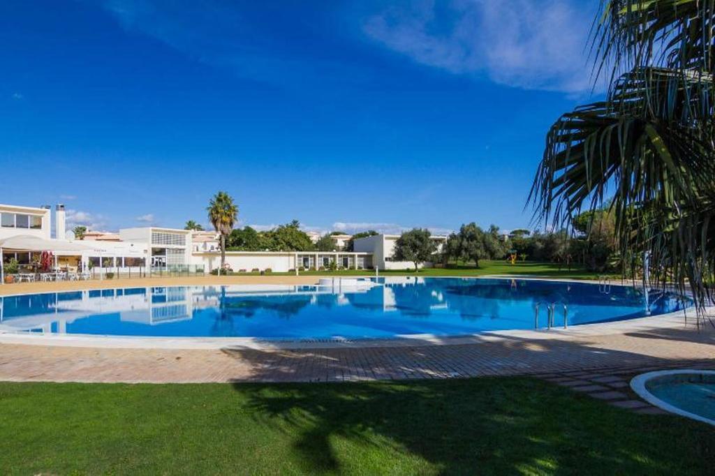 Sunny Apartment Al-Sakia, Quarteira, Vilamoura Luaran gambar